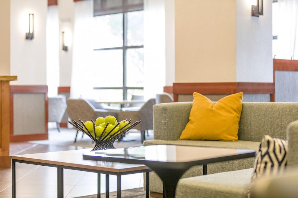 Hyatt Place San Antonio Airport/Quarry Market Exterior photo