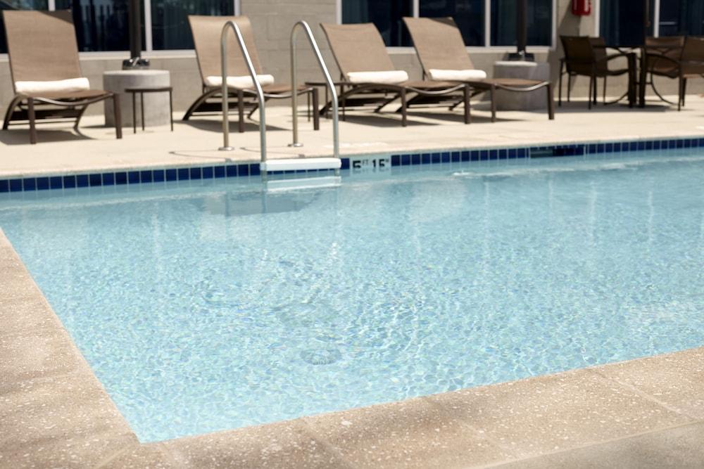 Hyatt Place San Antonio Airport/Quarry Market Exterior photo